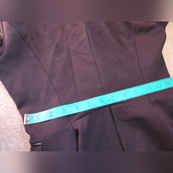 GUESS BY MARCIANO Black Fitted Blazer with Genuine Leather Sleeves, Back Ruffle. - Picture 14 of 15